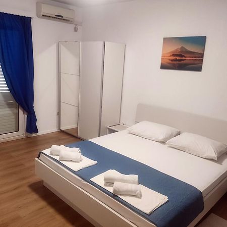 Apartments Mat Млини Екстериор снимка
