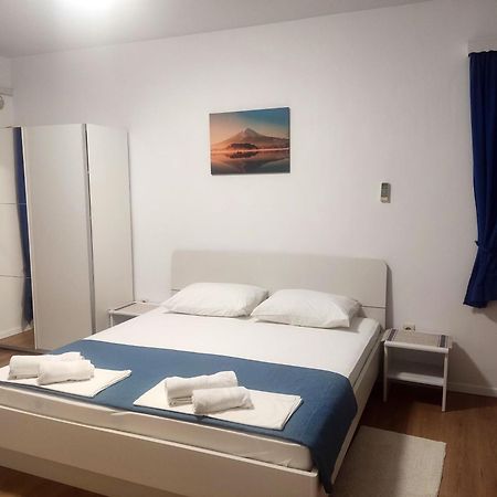 Apartments Mat Млини Екстериор снимка