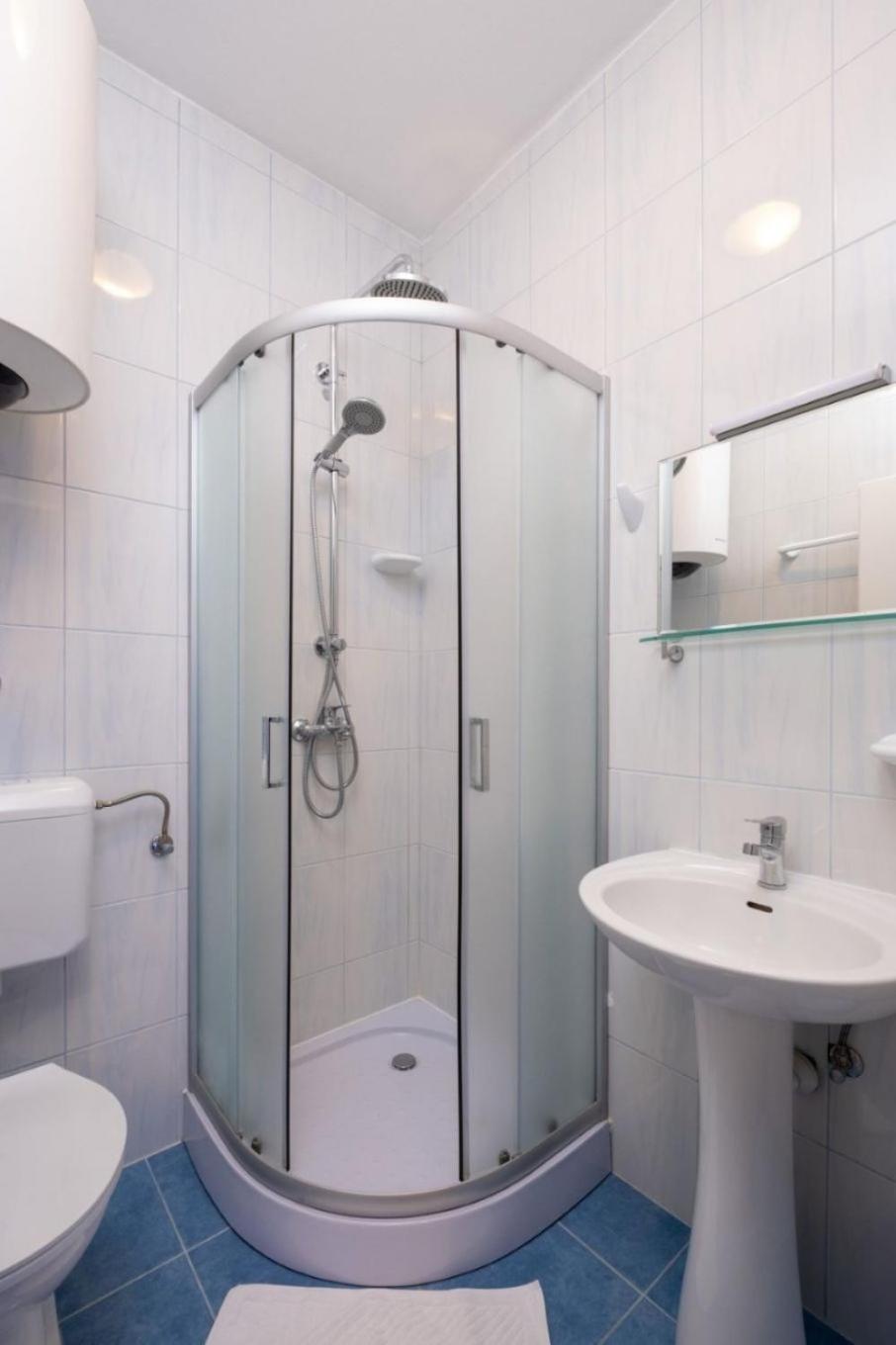 Apartments Mat Млини Екстериор снимка