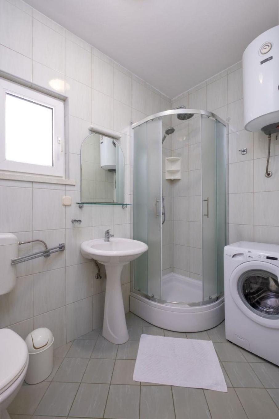 Apartments Mat Млини Екстериор снимка